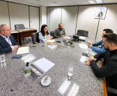 PRESIDENTE DA CÂMARA MUNICIPAL, VER. EVERTON ARAÚJO DA COSTA, PARTICIPA DE REUNIÃO NA SEDE DO INSS EM BRASÍLIA